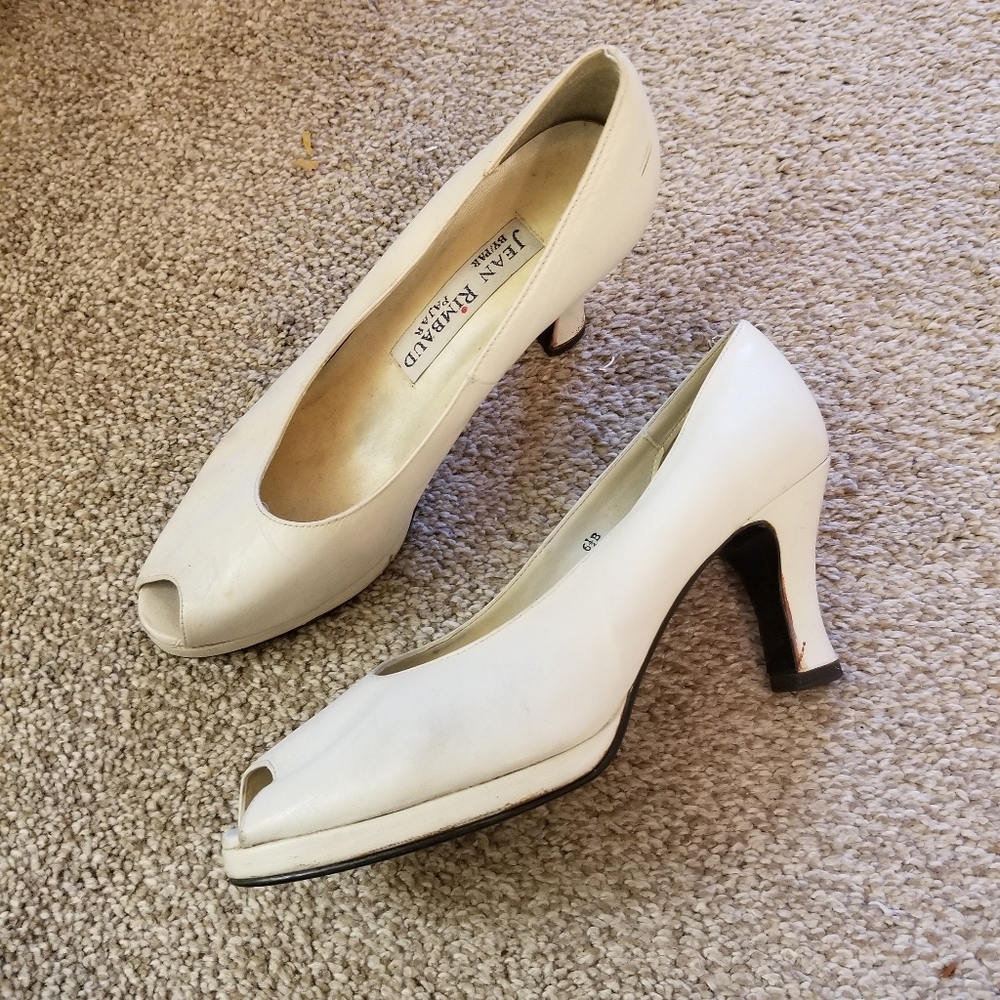 Vintage Jean Rimbaud cream leather peep toe heels